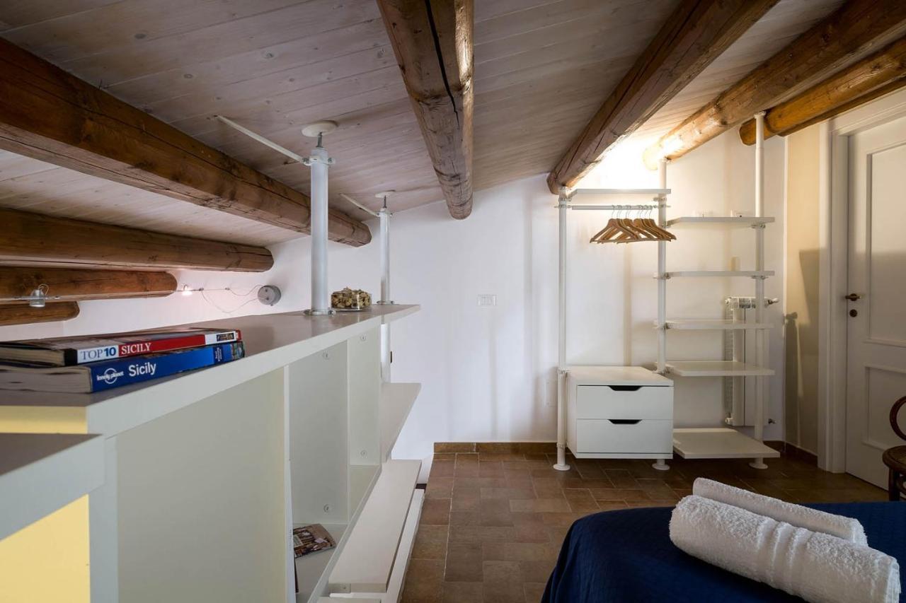 Penthouse Luxury Quattro Canti Palermo Exteriér fotografie
