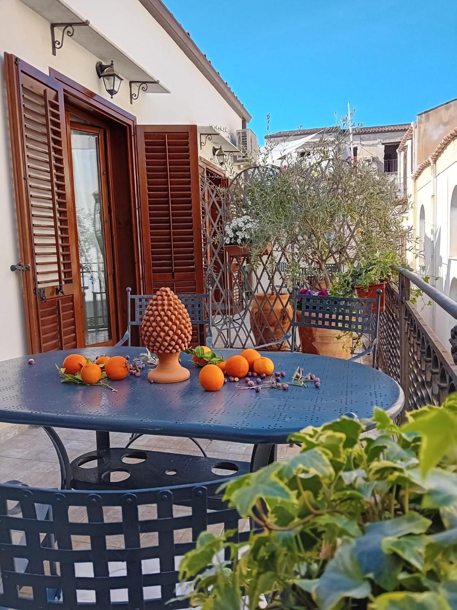 Penthouse Luxury Quattro Canti Palermo Exteriér fotografie