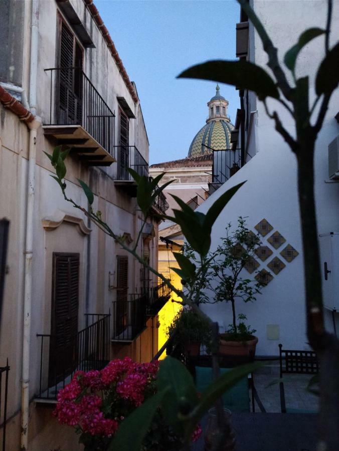Penthouse Luxury Quattro Canti Palermo Exteriér fotografie
